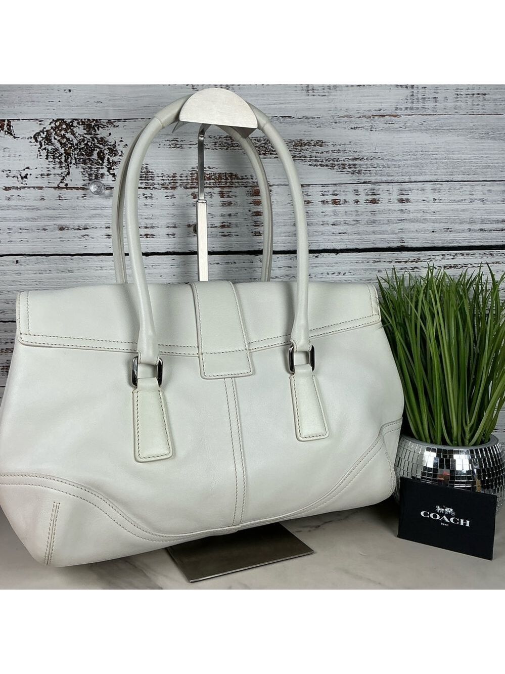 Coach Buckle Vintage Hand Shoulder Bag Soho‎ White Leather Satchel Silver Hardwa - Picture 8 of 16